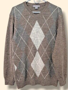 Daniel Cremieux Men's Taupe Grey 100% Alpaca Long Sleeve V-Neck Argyle Sweater M